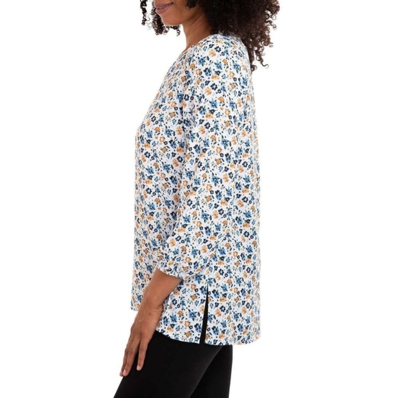 Mario Serrani‎  Floral Blouse - Picture 3 of 7